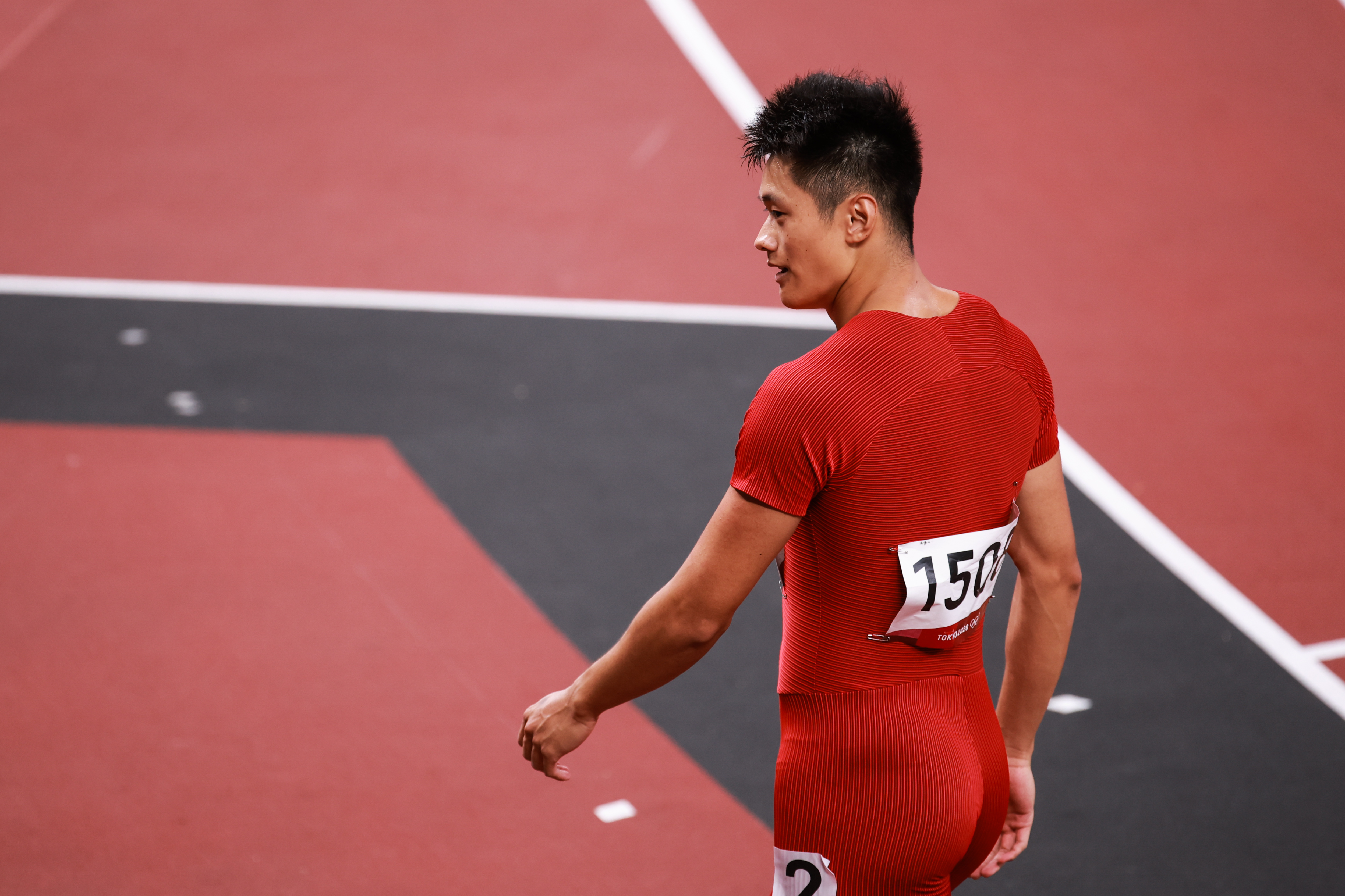 总决赛巅峰对决！塞外烈马队惊险晋级漓江风暴队，UFC赛场再起波澜；防线高度稳定的简单介绍-开云在线注册